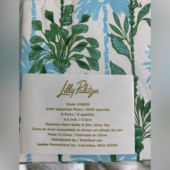 Lilly Pulitzer Gold Appetizer Picks. NWT - Picture 2 of 2